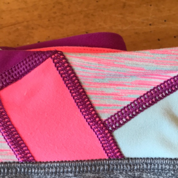 Ivivva Cropped Leggings - Picture 2 of 2